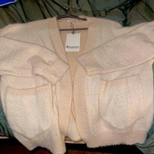 NWT “En Merci” blush pink cardigan- size small